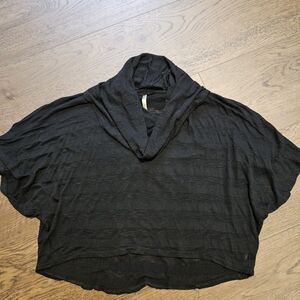 Black Women's Crop Top